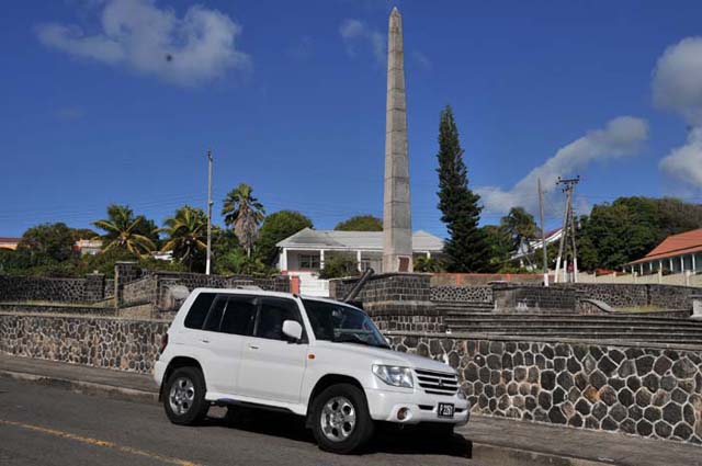 Mitsubishi  Pajero IO ...Click Here For Details